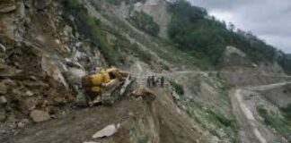 Badrinath Highway Closed