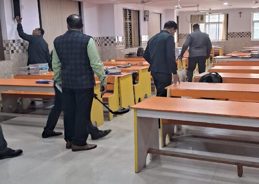 Delhi Schools Bomb Threat