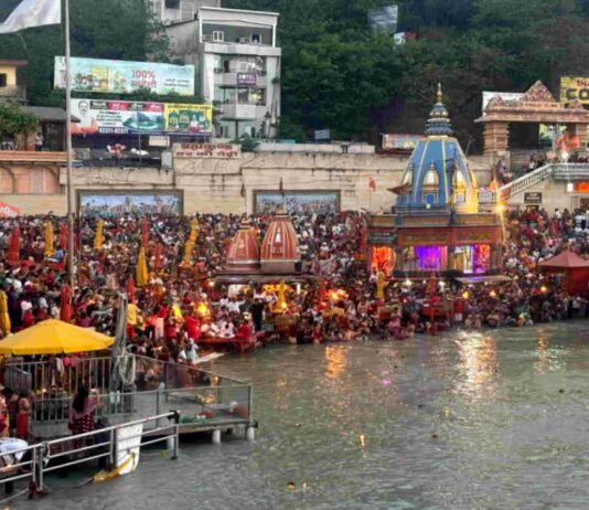 GANGA DUSSEHRA FESTIVAL : हरिद्वार में उमड़ा आस्था का जनसैलाब, हर-हर गंगे के जयघोष से गूंजे घाट GANGA DUSSEHRA FESTIVAL