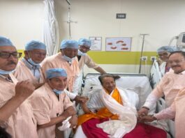 WANGCHUK ENDS HUNGER STRIKE : वांगचुक ने 26 दिनों बाद खत्म की भूख हड़ताल, पीएम मोदी ने की स्वस्थ रहने की कामना WANGCHUK ENDS HUNGER STRIKE