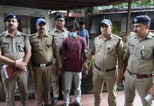 चोरी की घटना का खुलासा, लाखों के जेवरात सहित शातिर गिरफ्तार